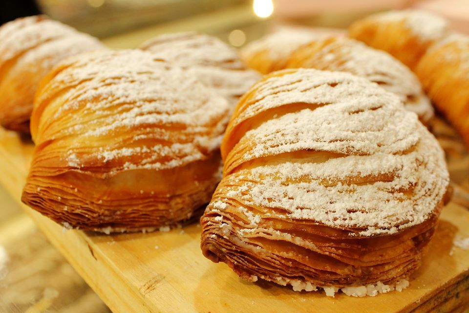 A ceder Trés belle affaire BOULANGERIE-PATISSERIE dans les Landes - Ref : 40-1170